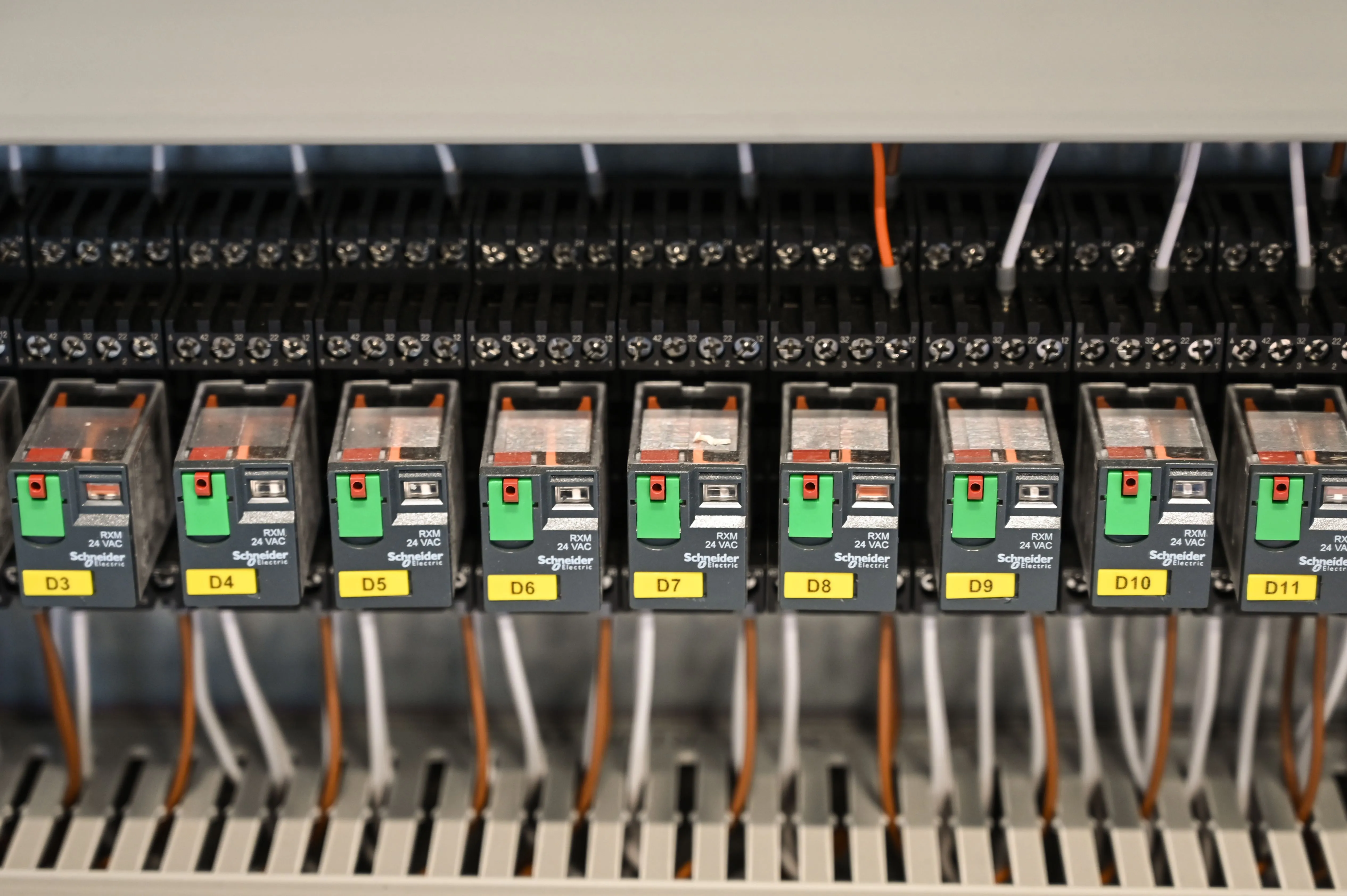 Inspección y reparación de elementos industriales de bajo voltaje (120 V) en Puebla — Nexia Soluciones